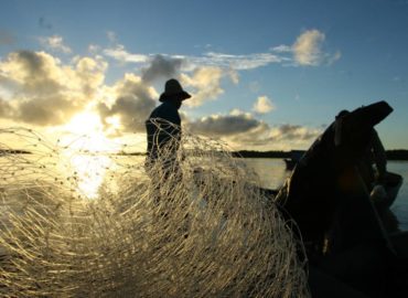 Ibama deve combater pesca de arrasto nos Lençóis