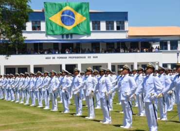 Marinha abre concurso para engenharia