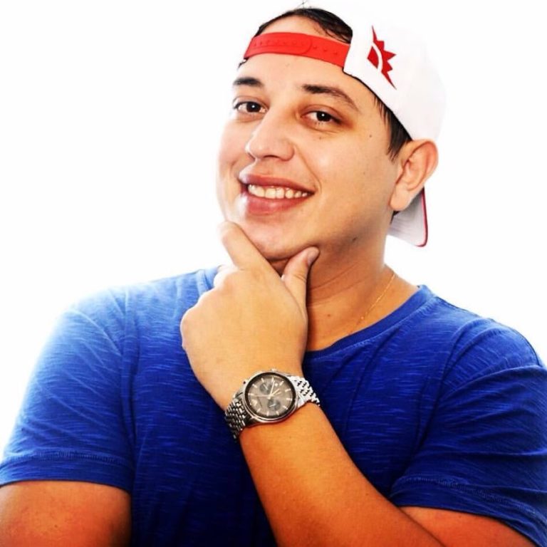 Renan da Resenha faz show em São Luís