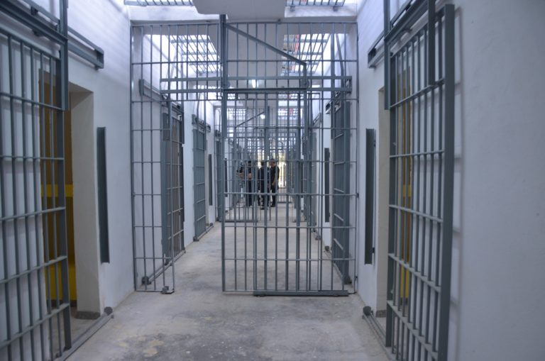 Dois detentos fogem de presídio de Governador Nunes Freire
