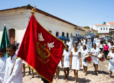 A Festa do Divino do Espírito Santo em Alcântara