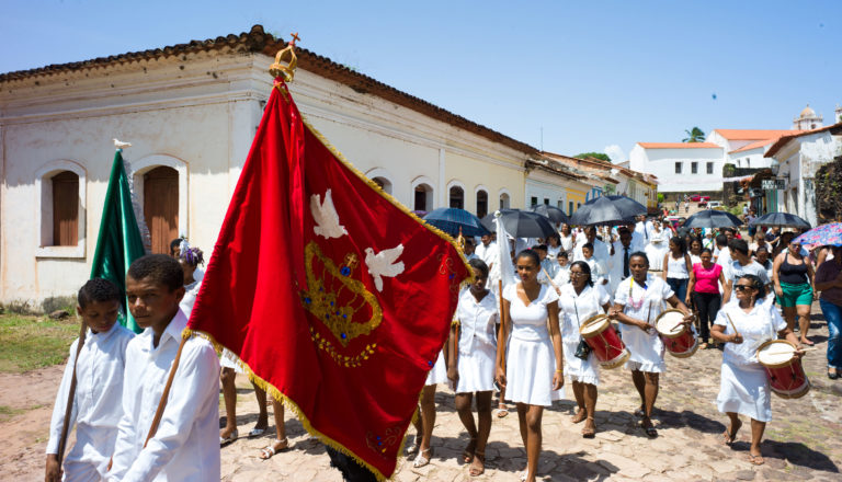 A Festa do Divino do Espírito Santo em Alcântara