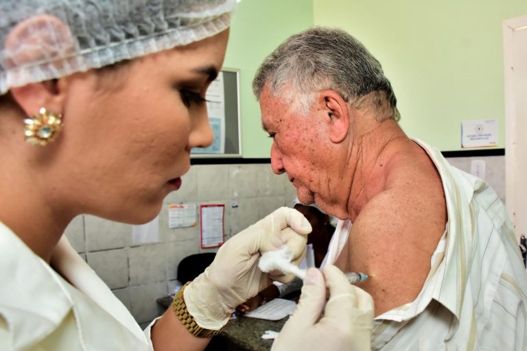 Campanha de vacinação contra gripe é prorrogada