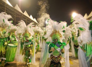 7 músicas para comemorar o Dia do Bloco Tradicional