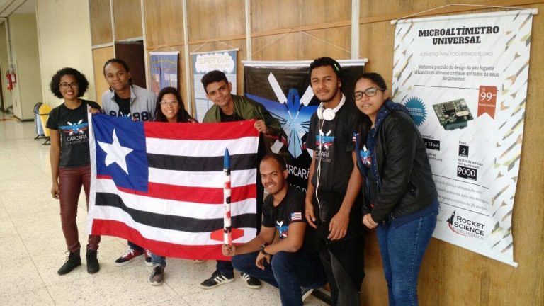 Estudantes conquistam 4 premiações no IV Festival Nacional de Minifoguetes