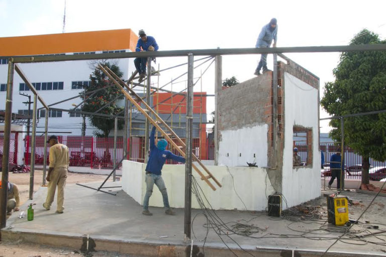 Governo  entrega reforma da Uema Sul e assina ordem de serviço para construção de novo campi