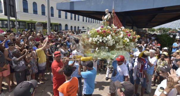 Celebração de São Pedro é marcada pela fé e emoção