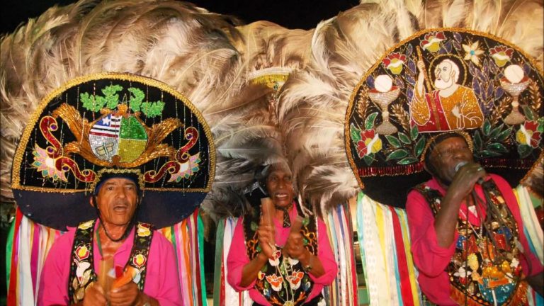 Boi de Apolônio abre a primeira noite do Arraial do Ipem