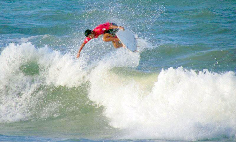 Maranhenses comemoram Dia Internacional do Surfe
