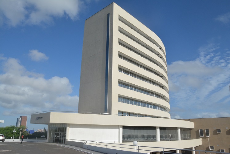 Nomeados trinta novos procuradores de Estado