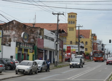 Vendedores apontam problemas no comércio do São Francisco