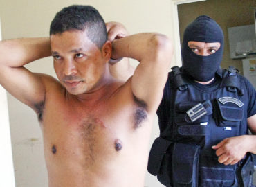 Operação desarticula criminosos na Vila Funil, em São Luís