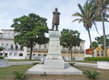 Estátua de Benedito Leite será restaurada em praça de São Luís