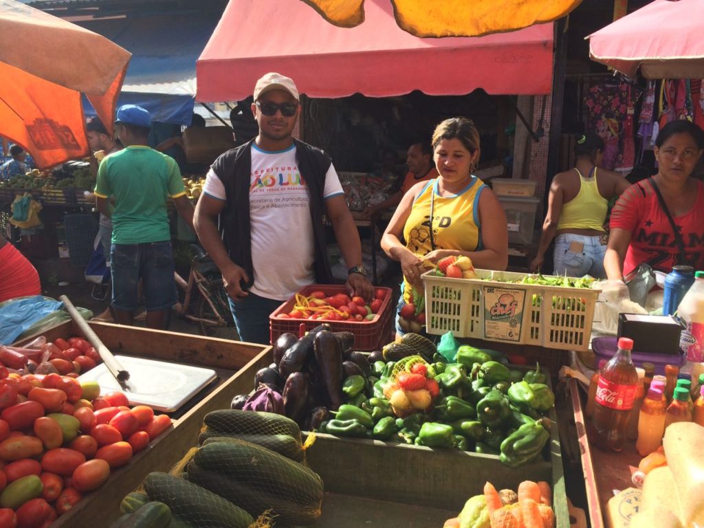 Cerca de 500 feirantes são realocados na Feira do João Paulo, em São Luís