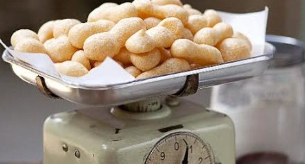 Aprenda a fazer em casa biscoitos de polvilho e fubá