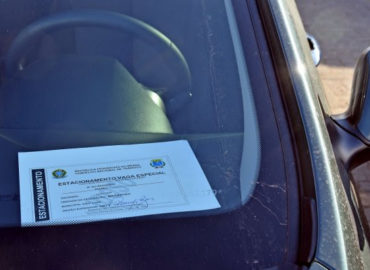 Procura pelo Selo para Estacionamento em Vaga Especial tem aumento de quase 100%