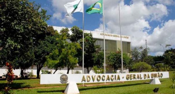 AGU deve lançar concurso com 100 vagas de imediato