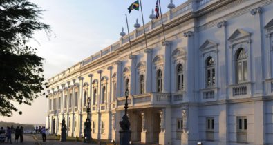 Conheça as belezas do Palácio dos Leões