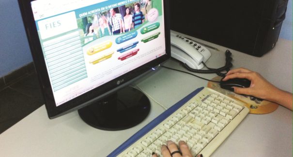 Fies será descontado diretamente no salário