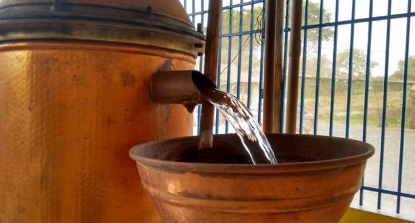 Conheça 11 mitos e verdades sobre a cachaça