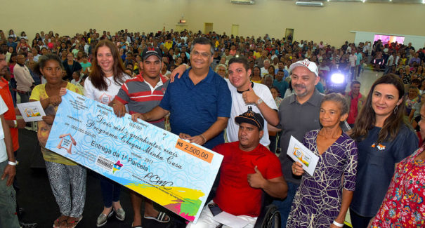 Mais 1500 famílias recebem recursos para habitação