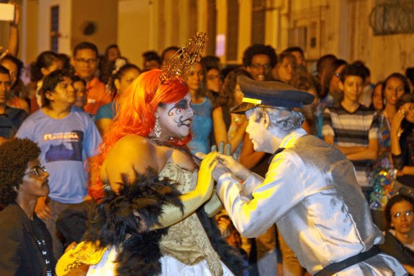 Durante o cortejo, atores da Companhia Beto Bittencourt viverão personagens importantes para a história do Maranhão.