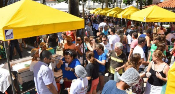 Sexta edição da Feirinha São Luís é sucesso de público