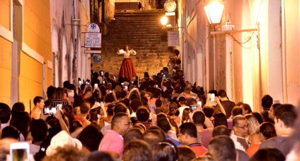 Programa Reviva leva música e literatura às ruas do Centro