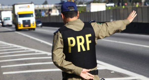 Último dia de inscrição para o concurso da PRF; salários de até R$ 9 mil