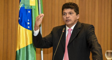 Deputado suplente Marcos Caldas toma posse na Assembleia