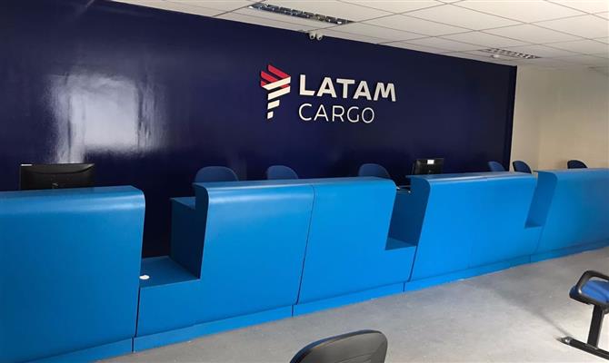 Latam inaugura novo terminal de cargas em Imperatriz