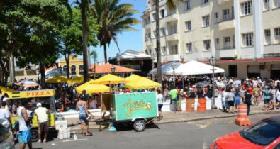 Hoje é dia de Feirinha São Luís, na Praça Benedito Leite