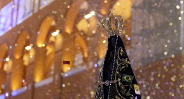 Os cinco santos que arrastam mais fiéis no Brasil