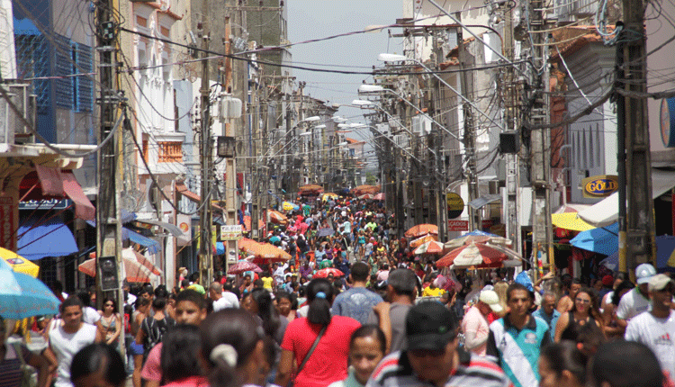 Brasil reduz linha da pobreza ao menor nível em 12 anos