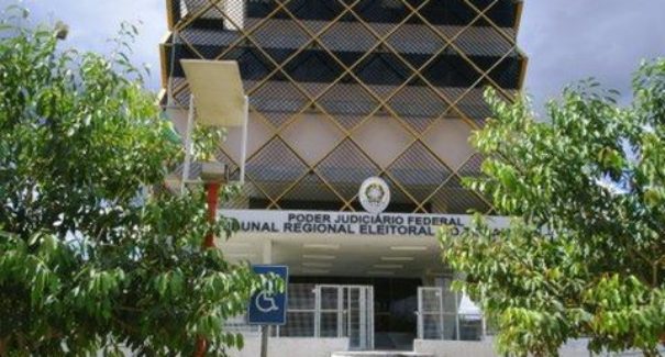 TRE de Tocantins abre seletivo com salários de até R$ 10 mil