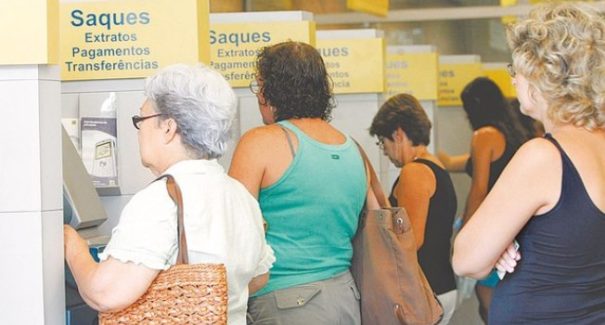 INSS suspende prova de vida por quatro meses