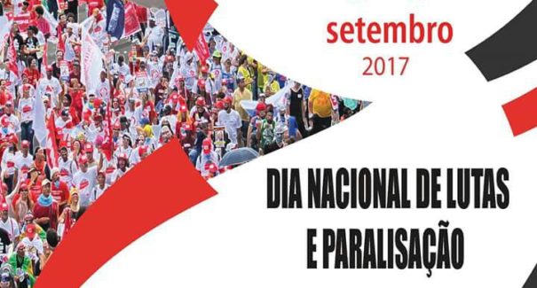 Servidores públicos fazem ato contra reformas