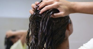 Cronograma capilar auxilia no tratamento dos cabelos