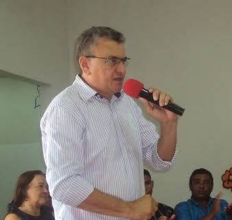 Ex-prefeito é acusado de improbidade administratriva