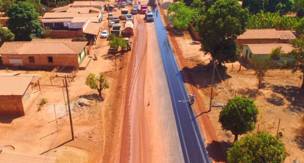 Trecho da MA-012 recebe pavimentação histórica