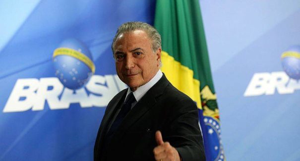 Temer sanciona propostas de reforma política