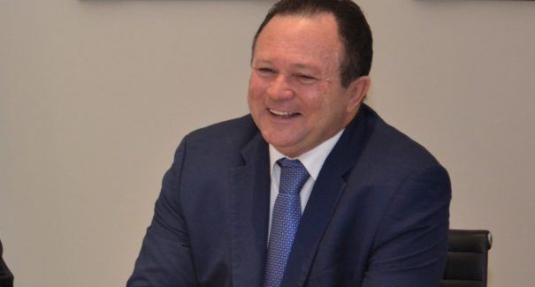 Brandão vai para PRB e começa debandada no PSDB maranhense