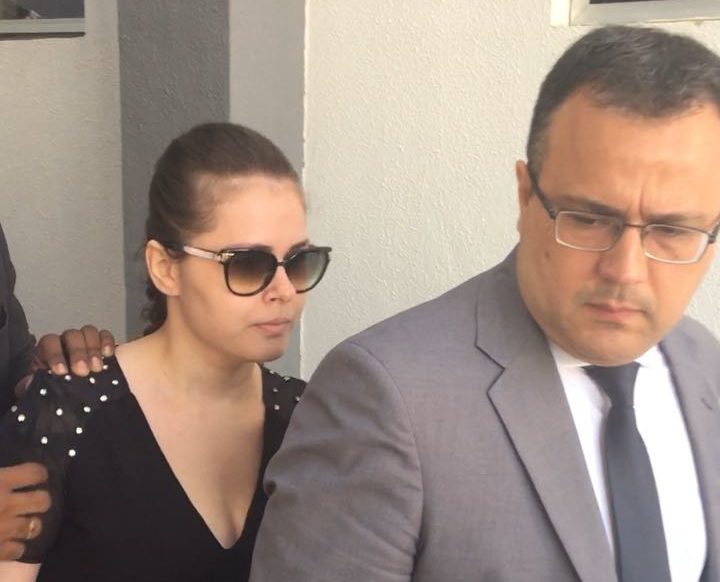 Prefeita ostentação é condenada a prisão domiciliar