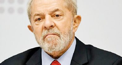 Recibos de Lula são “ideologicamente falsos”