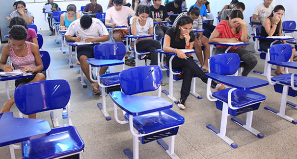 UEMA abre edital de isenção de taxa para o PAES 2019