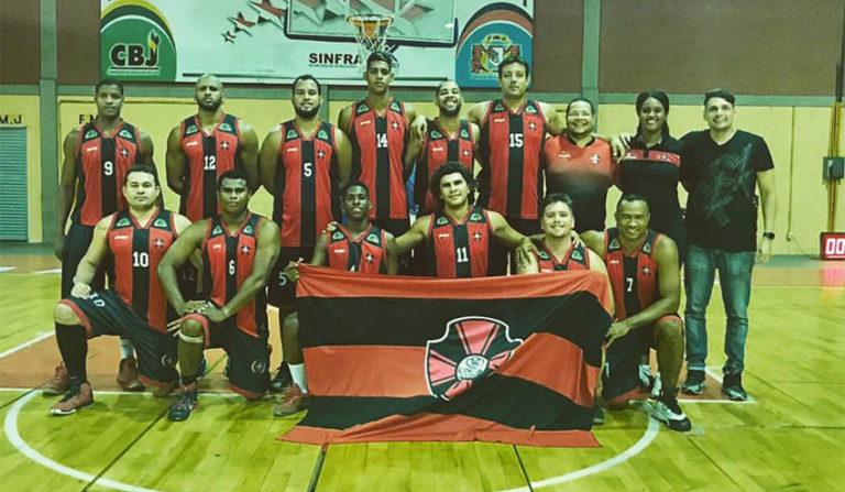 Equipe do Moto Club decide vaga na final