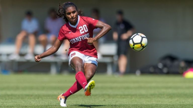 Catarina, a maranhense que virou atleta do ano no futebol dos Estados Unidos
