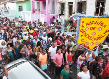 Da índia Olga ao Gaguinho: Relembre 7 músicas que marcam o Carnaval de São Luís