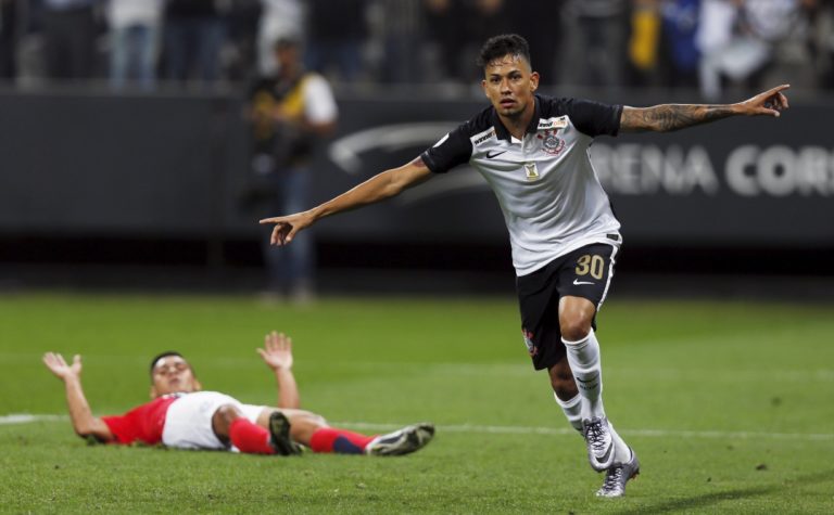 Atacante maranhense vira moeda de troca para o Corinthians