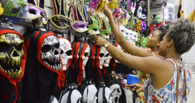 Carnaval deve aquecer comércio do Maranhão em 25%